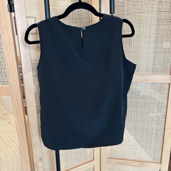 Black tank top loose crepe notations size small - Picture 6 of 6